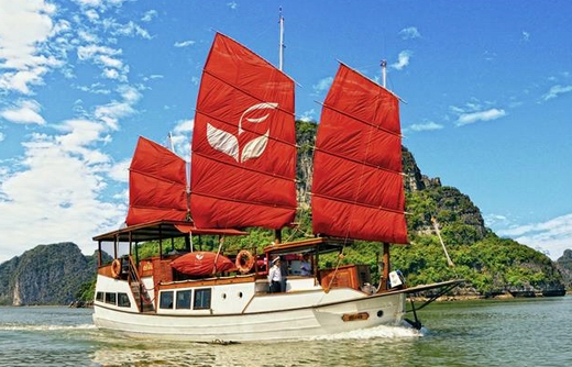 Halong Life Heritage cruise